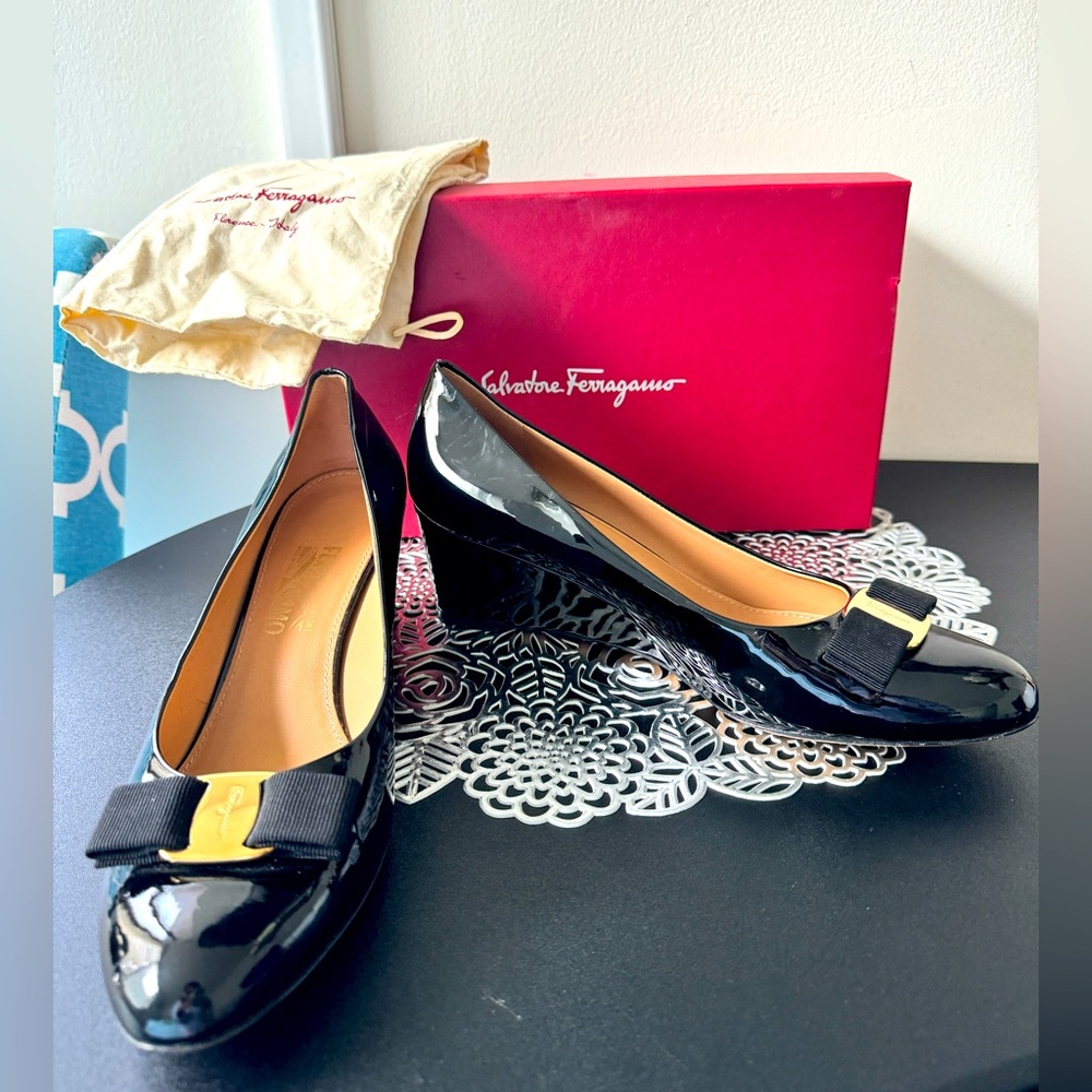 Salvatore Ferragamo Black Patent Leather Vara Bow Wedge Pumps
